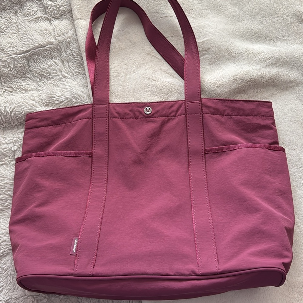Daily Multi-Pocket Tote Bag